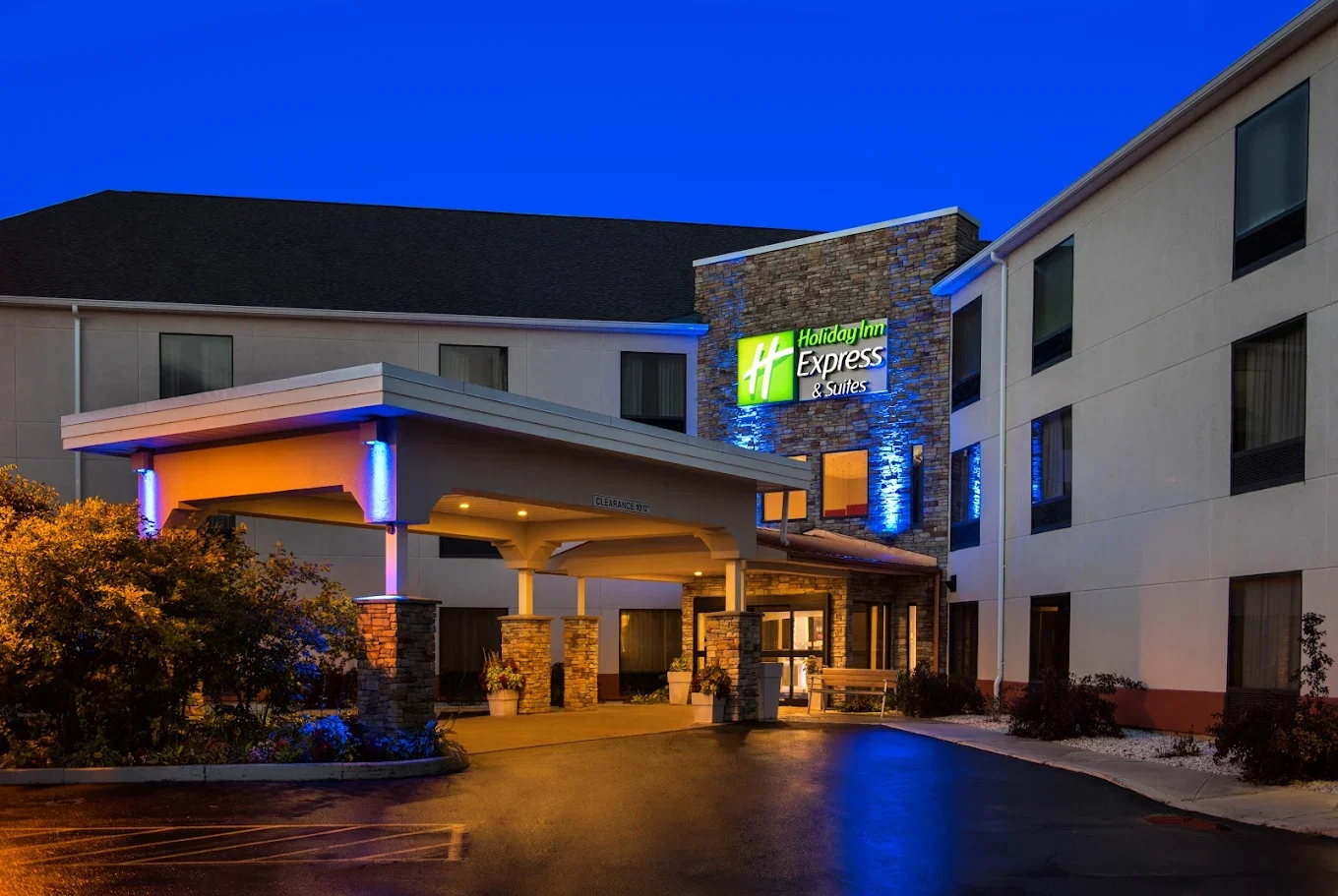 Fairfield Marriot indoor pool